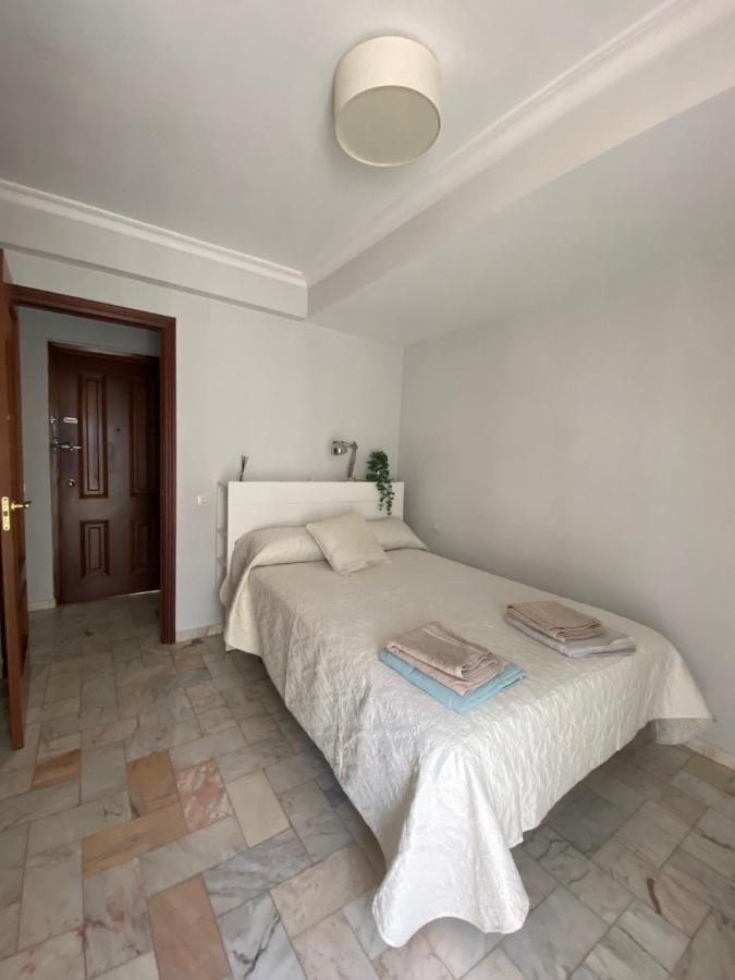 Acogedor Apartamento Placentines セビリア エクステリア 写真