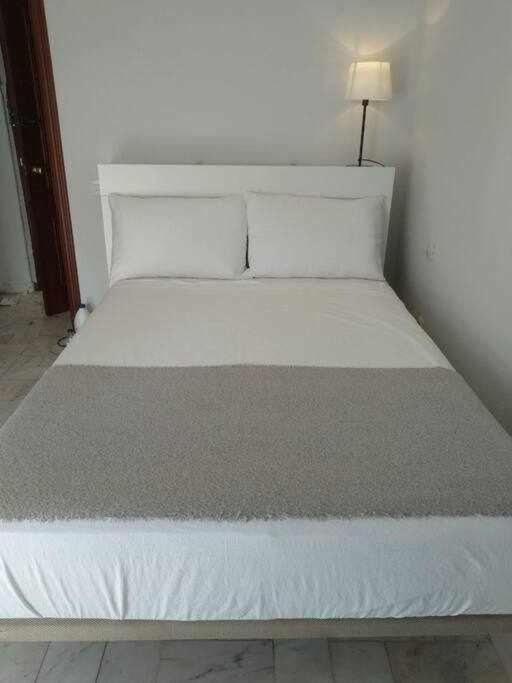 Acogedor Apartamento Placentines セビリア エクステリア 写真